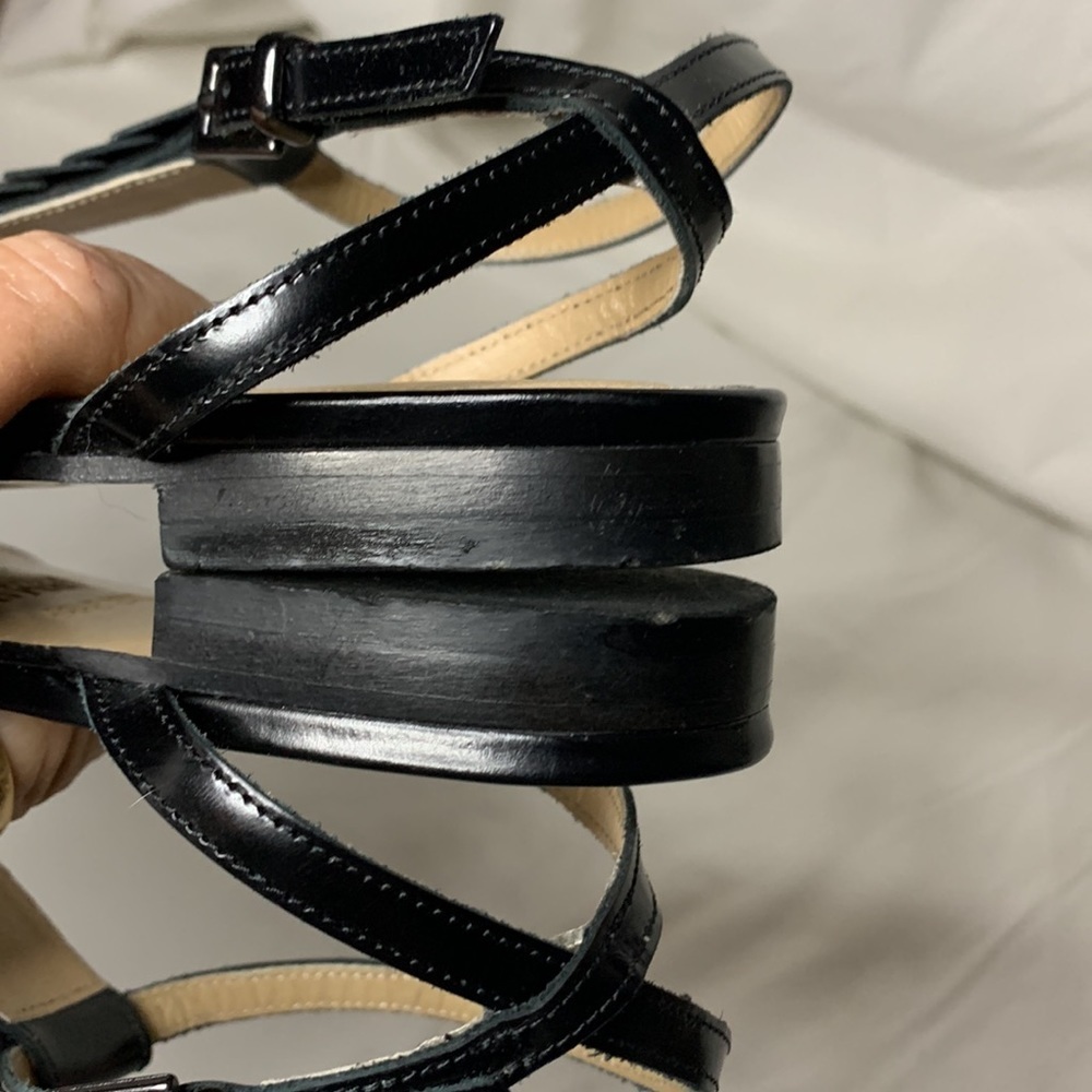 Armani Collezioni Nero T-strap Scallop Sandal - Picture 3 of 5